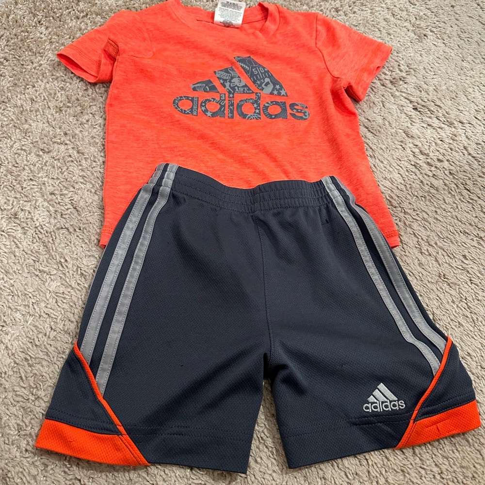 Adidas Dri fit shirt shorts sporty set orange logo 2T 2